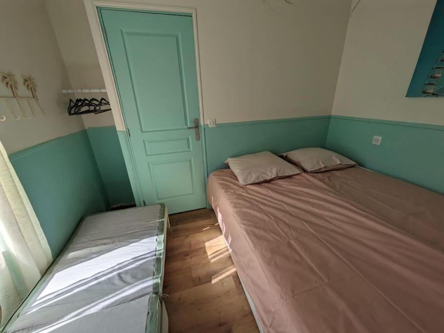 Appartement Avec Jardin Et Acces Mer Grandcamp-Maisy Dış mekan fotoğraf