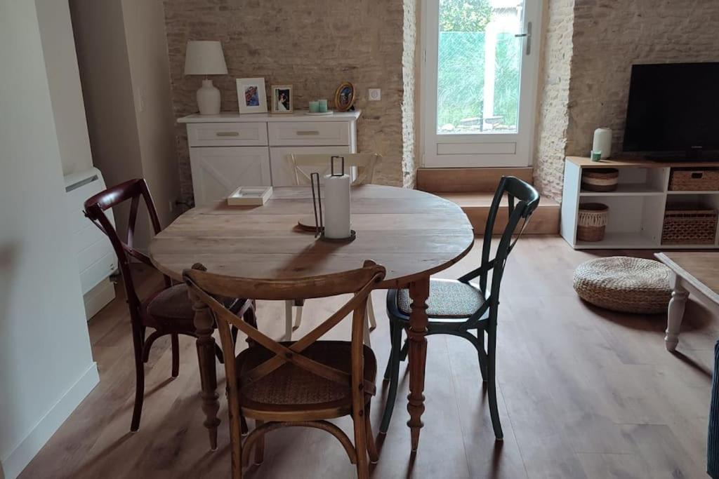Appartement Avec Jardin Et Acces Mer Grandcamp-Maisy Dış mekan fotoğraf