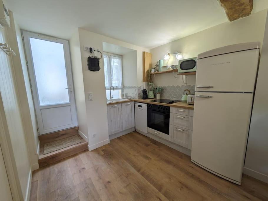 Appartement Avec Jardin Et Acces Mer Grandcamp-Maisy Dış mekan fotoğraf